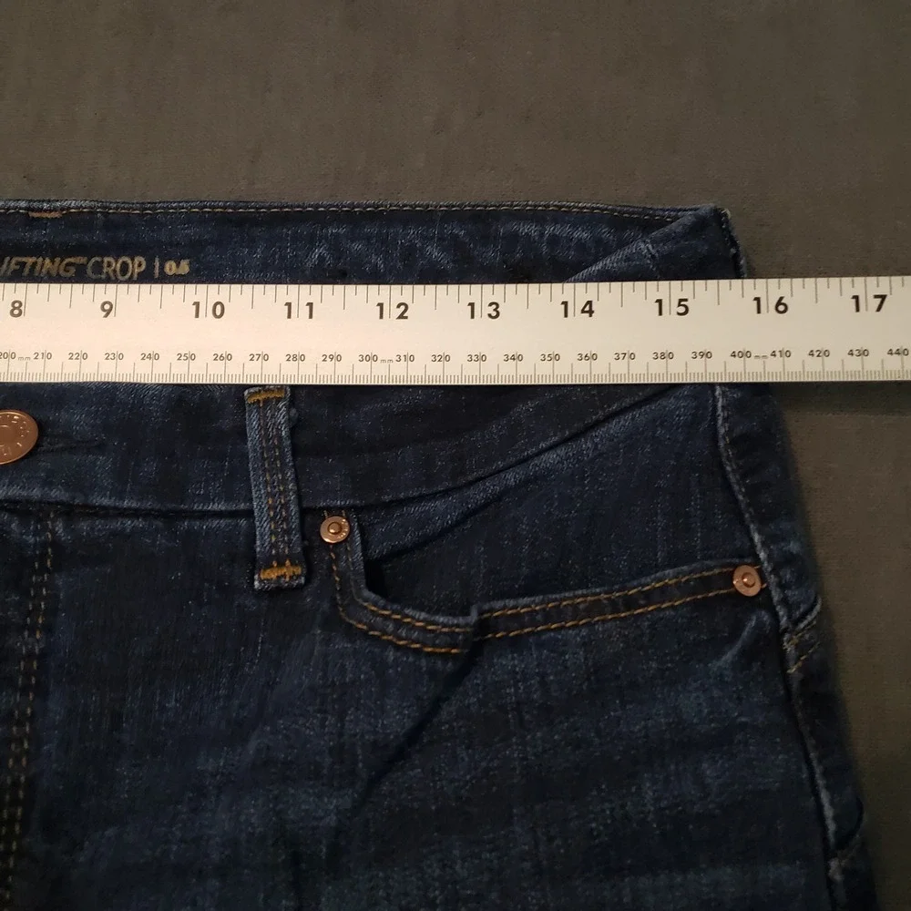Chico's So Lifting Crop Jeans Womens 6 Dark Blue‎ Denim Stretch Pants
